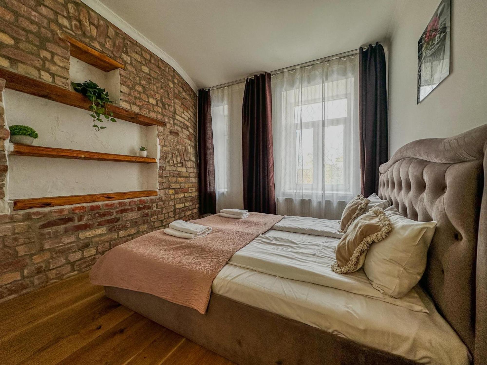 One Bedroom Promenade Apartment รีกา ภายนอก รูปภาพ